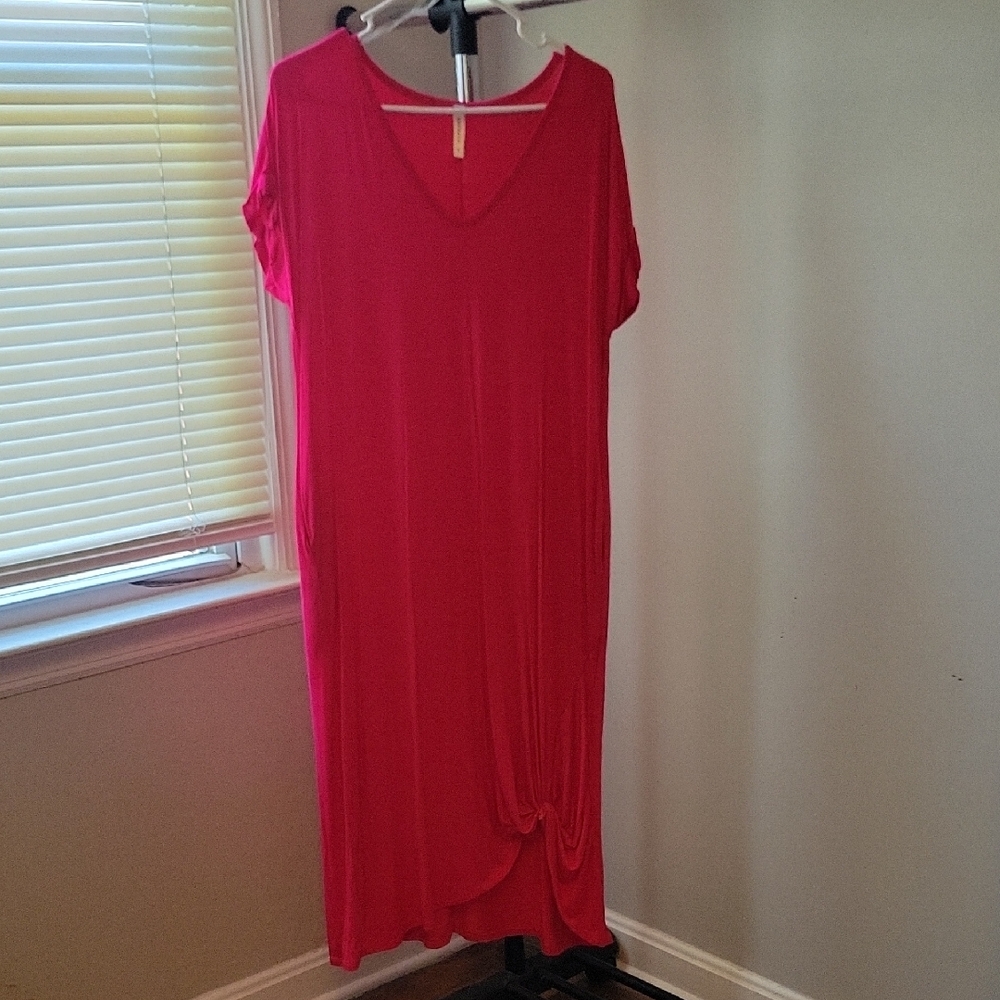 Emerald Vivid Red Midi Dress